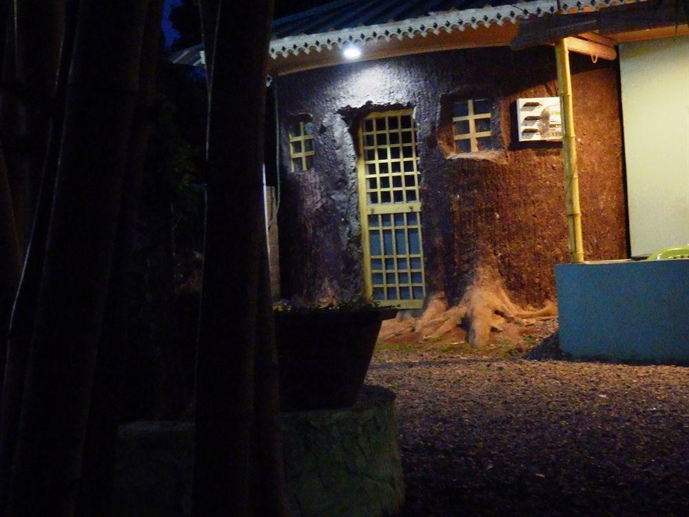 Green Garden Cottage Thekkady Extérieur photo