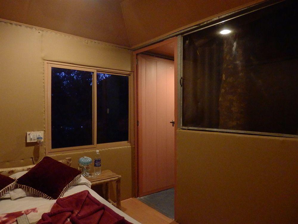 Green Garden Cottage Thekkady Extérieur photo
